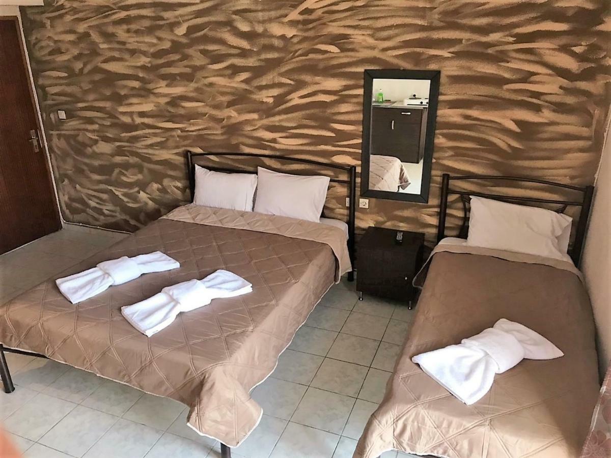 Blue Garden Rooms Paralia Katerinis Ngoại thất bức ảnh