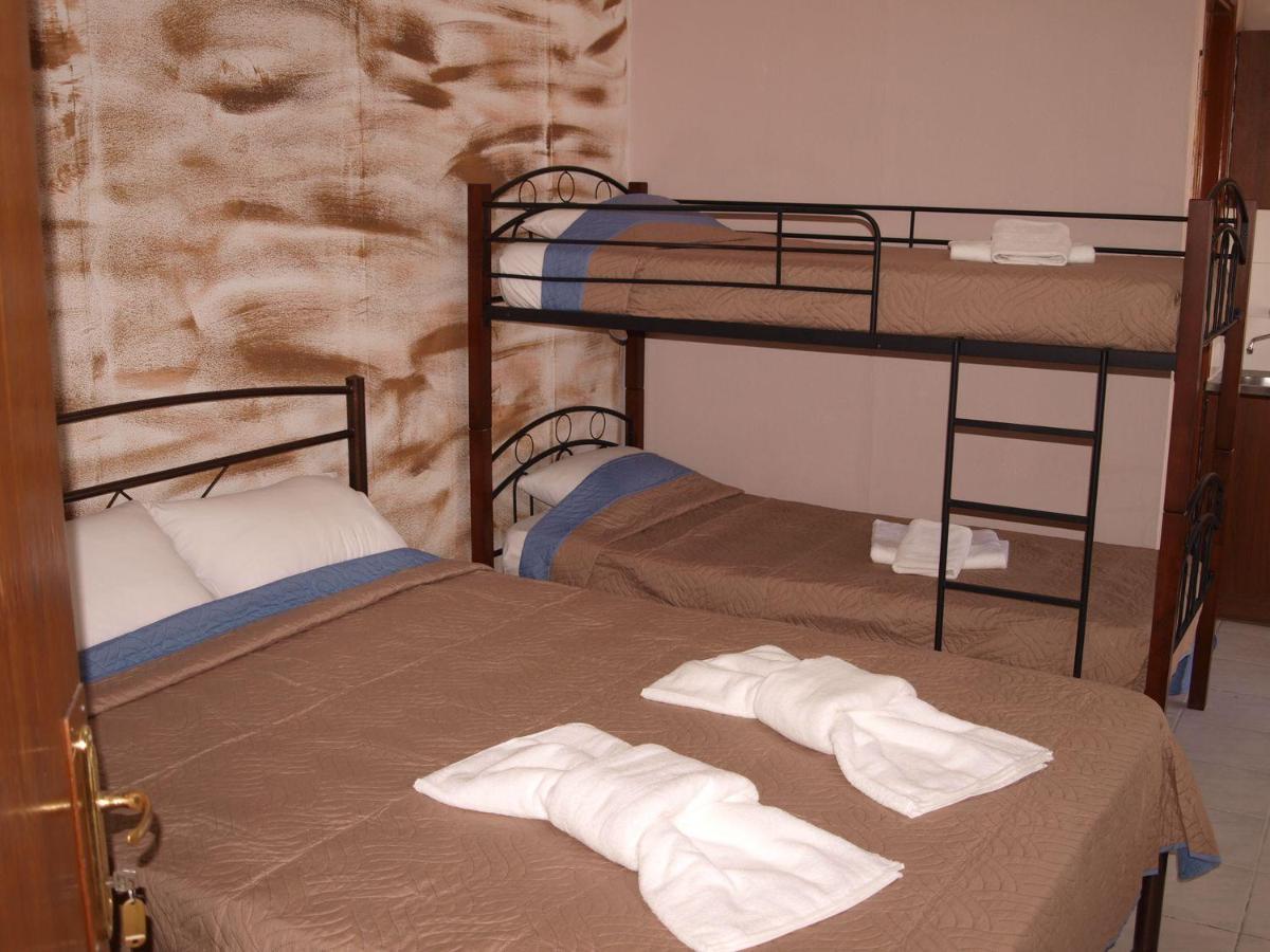Blue Garden Rooms Paralia Katerinis Ngoại thất bức ảnh